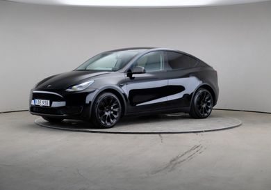 Tesla Model Y, 2023