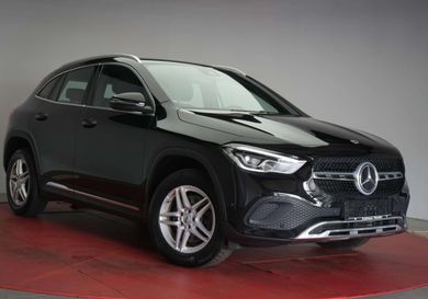 Mercedes-Benz GLA 220, 2021