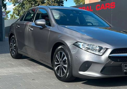 Mercedes-Benz A 200, 2021
