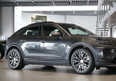 Porsche Macan, 2026
