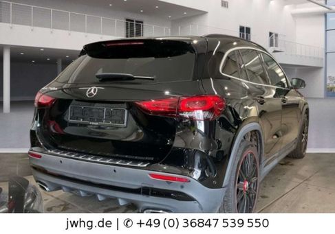 Mercedes-Benz GLA 250, 2020