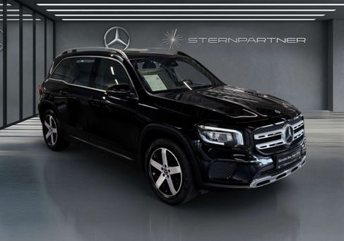 Mercedes-Benz GLB 200, 2021