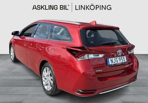 Toyota Auris Touring Sports, 2016