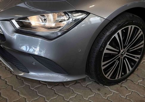 Mercedes-Benz CLA 250, 2022