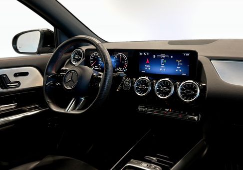 Mercedes-Benz GLA 250, 2026 3