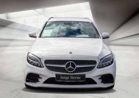 Mercedes-Benz C 300, 2021