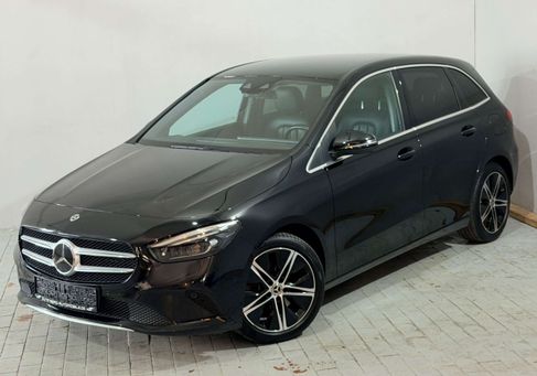 Mercedes-Benz B 250, 2022 3
