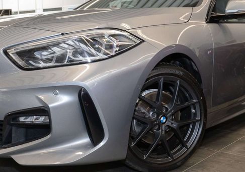 BMW 118, 2023