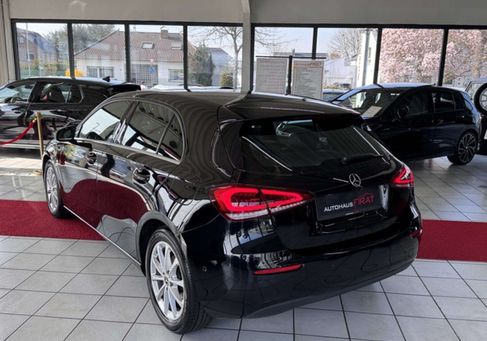 Mercedes-Benz A 160, 2021