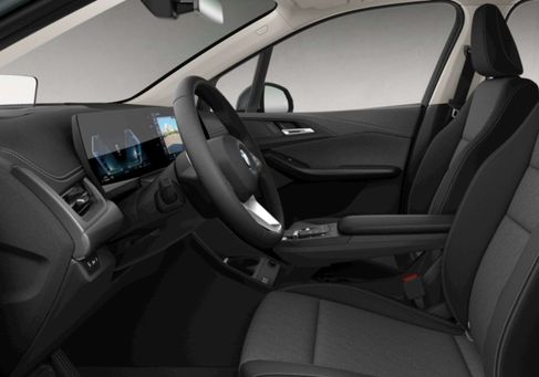 BMW 225, 2024 3