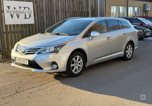 Toyota Avensis, 2015