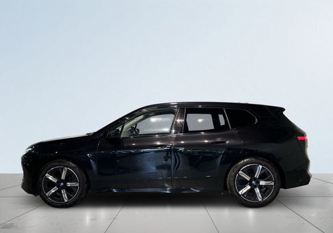 BMW iX, 2023 3