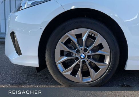 BMW 118, 2024