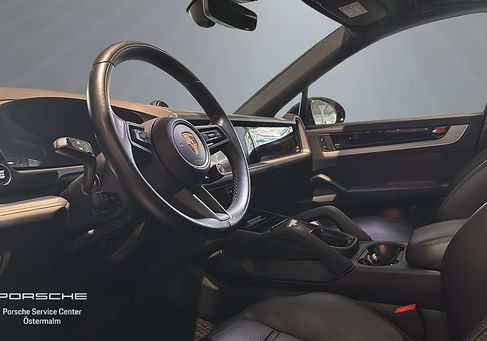 Porsche Cayenne, 2024