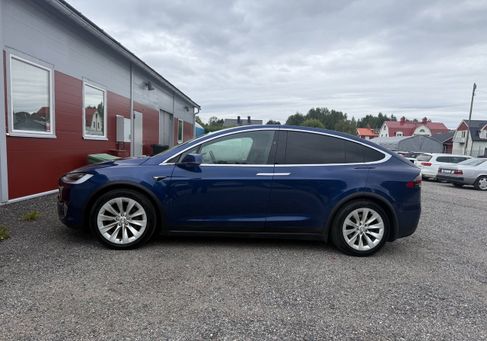 Tesla Model X, 2021