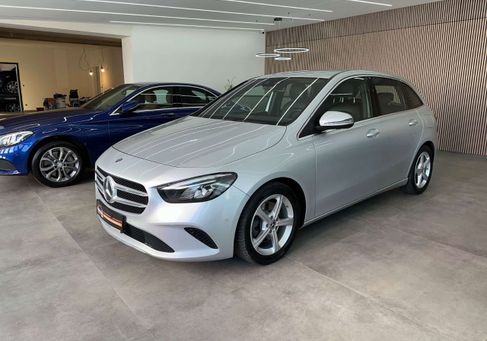 Mercedes-Benz B 220, 2019