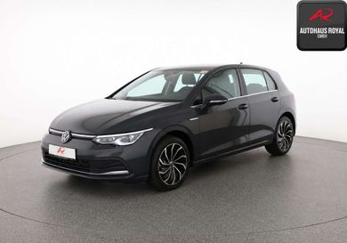 Volkswagen Golf, 2024