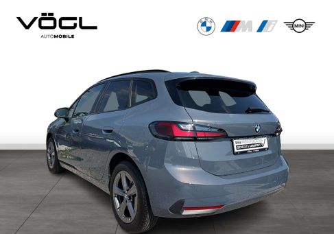 BMW 218, 2025 3