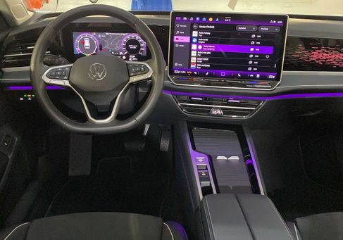 Volkswagen Passat Variant, 2024 3