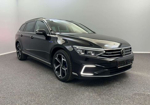Volkswagen Passat Variant, 2022