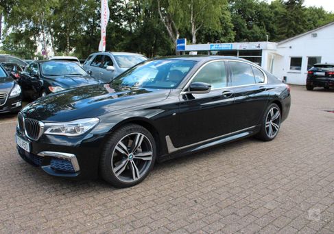 BMW 740, 2018
