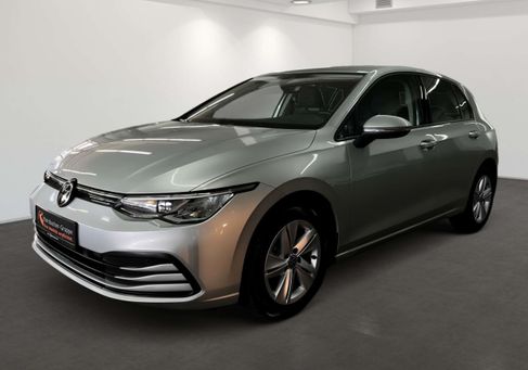 Volkswagen Golf, 2023