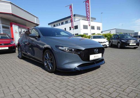 Mazda 3, 2024