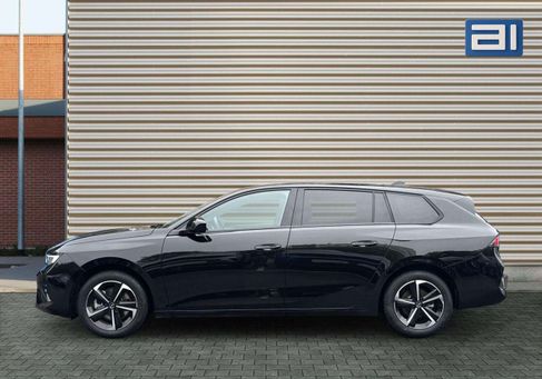 Opel Astra, 2025