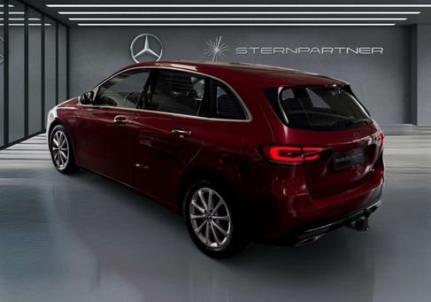 Mercedes-Benz B 180, 2020