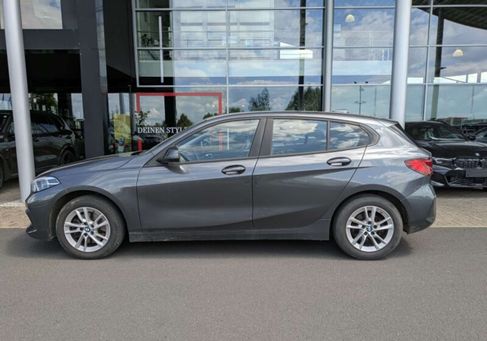 BMW 116, 2020