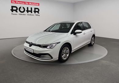 Volkswagen Golf, 2023