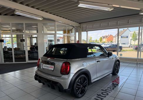 MINI Cooper Cabrio, 2024