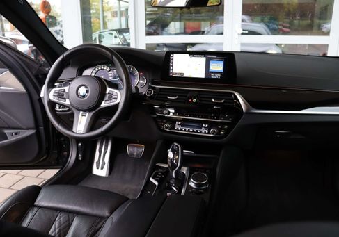 BMW 550, 2018