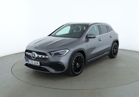 Mercedes-Benz GLA 200, 2022