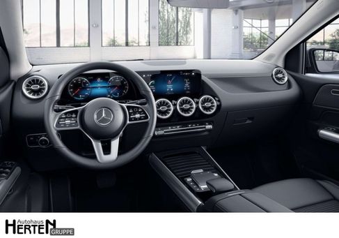 Mercedes-Benz B 200, 2020