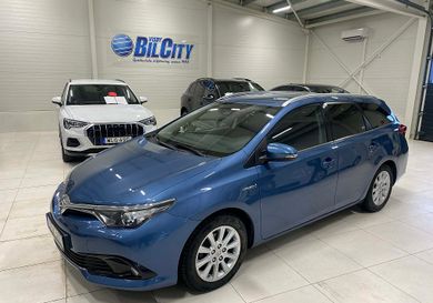 Toyota Auris Touring Sports, 2016