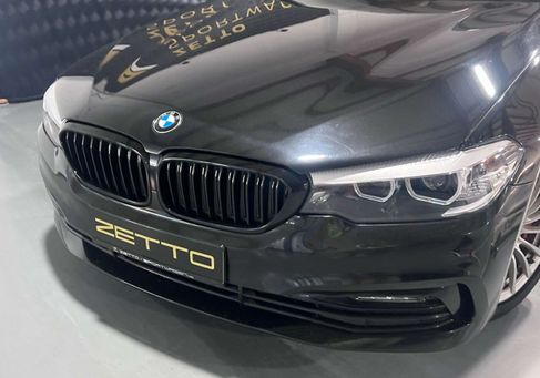 BMW 525, 2017