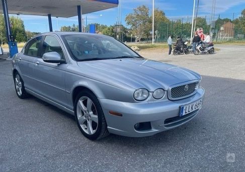 Jaguar X-Type, 2009