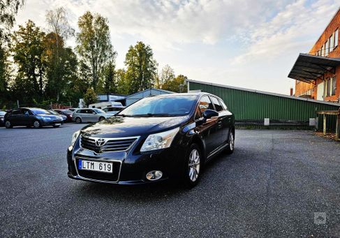 Toyota Avensis, 2011