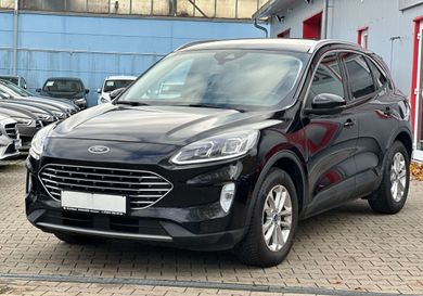 Ford Kuga, 2022