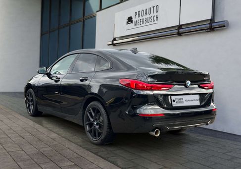 BMW 218, 2024