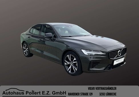 Volvo S60, 2022