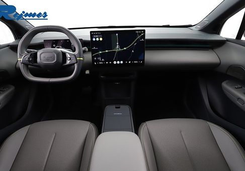Lynk &amp; Co, 2025