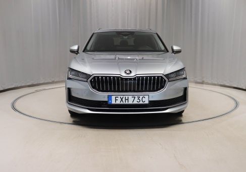 Skoda Superb, 2025