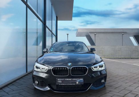 BMW 118, 2018