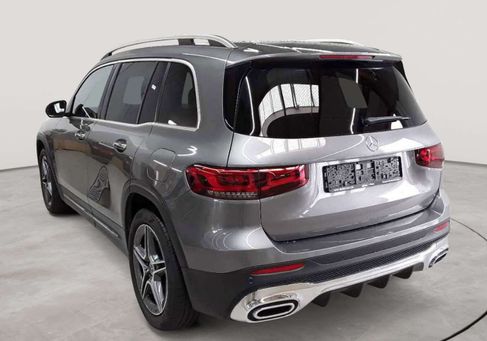 Mercedes-Benz GLB 200, 2023