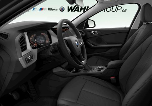 BMW 116, 2023