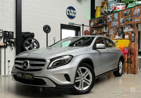 Mercedes-Benz GLA Klasė, 2015