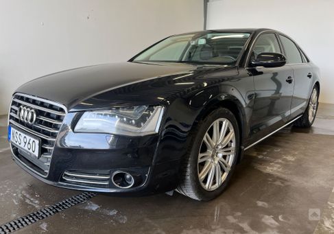 Audi A8, 2010