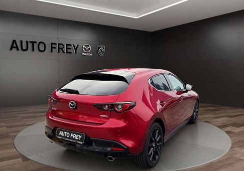 Mazda 3, 2023 3